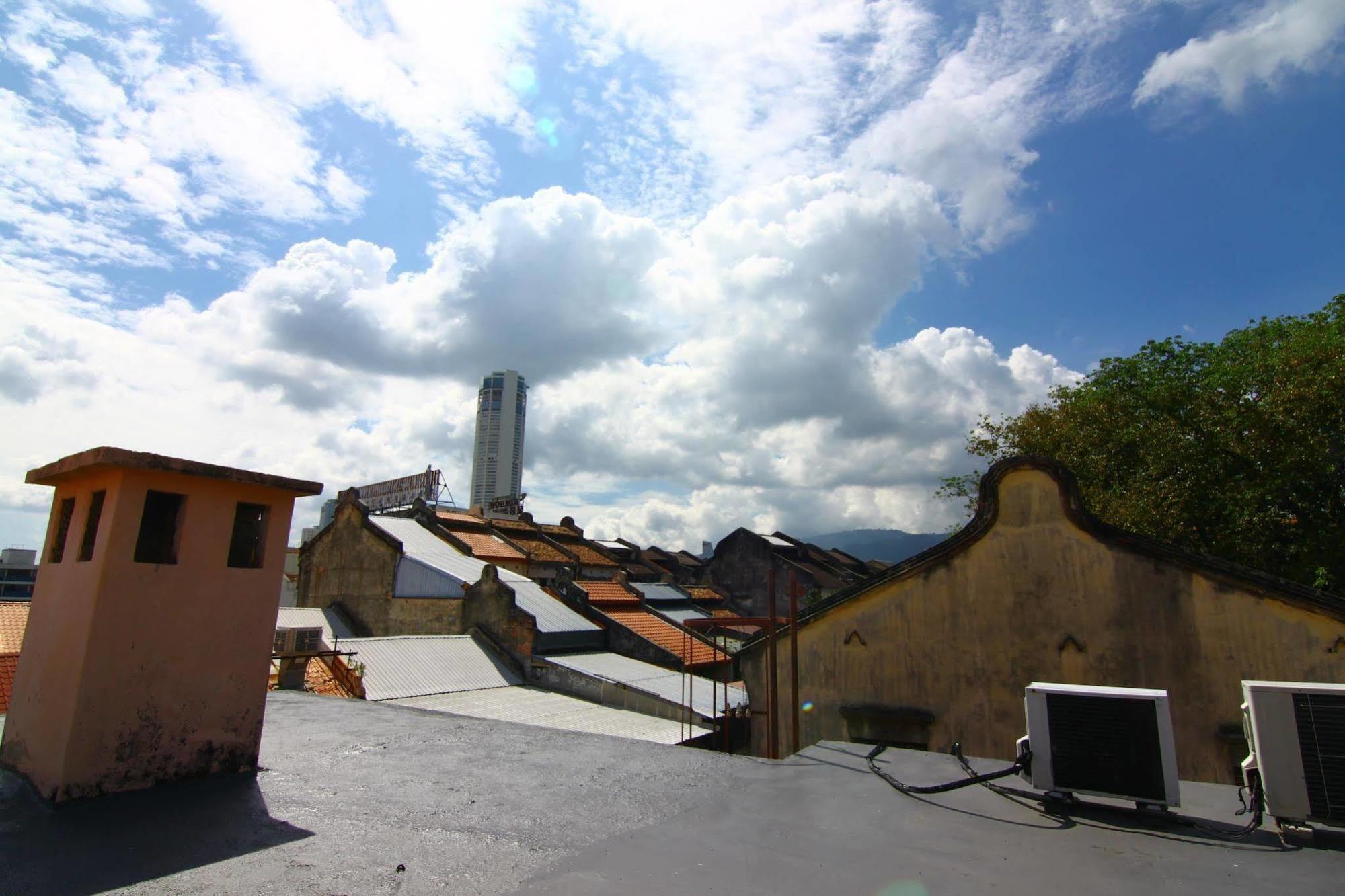 Heritage Sixteen 2* George Town