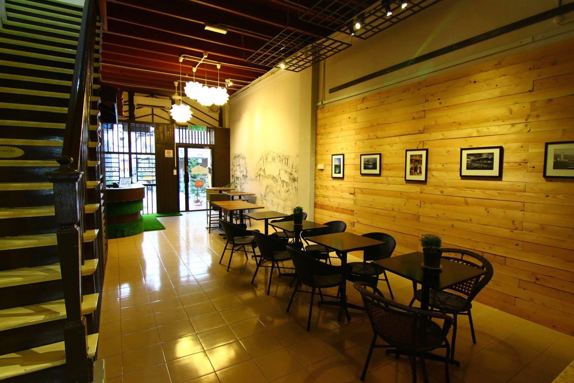 Heritage Sixteen Guest house 2*