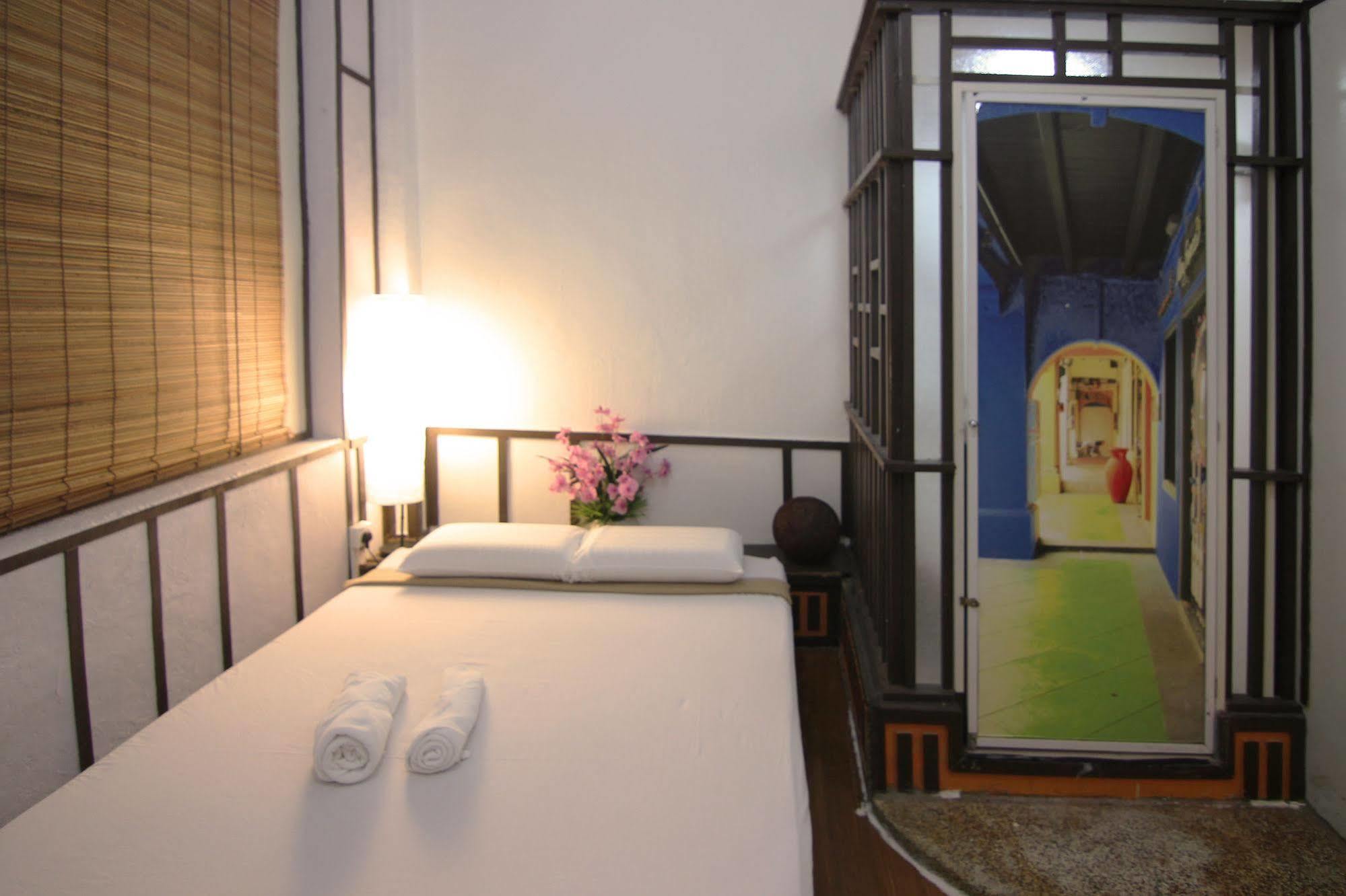 Heritage Sixteen Guest house George Town