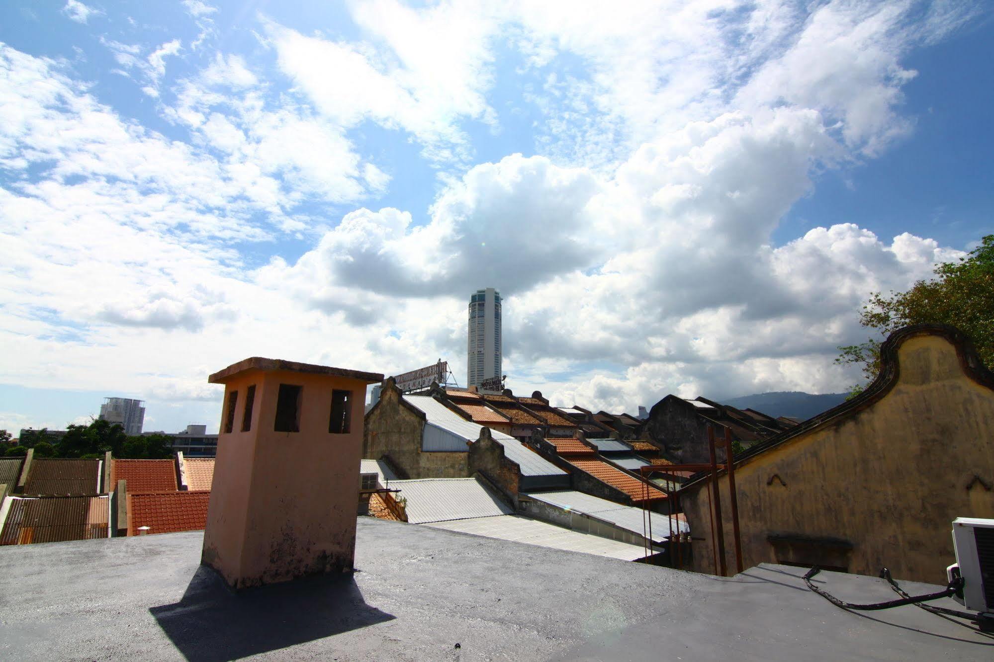 Heritage Sixteen 2* George Town